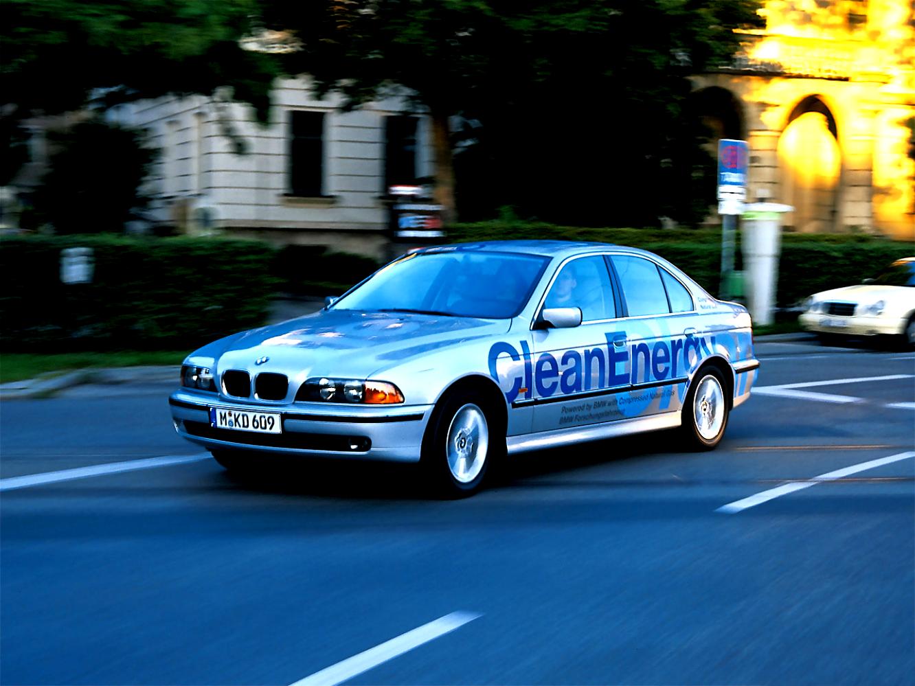 BMW 5 Series Touring E34 1992 #12