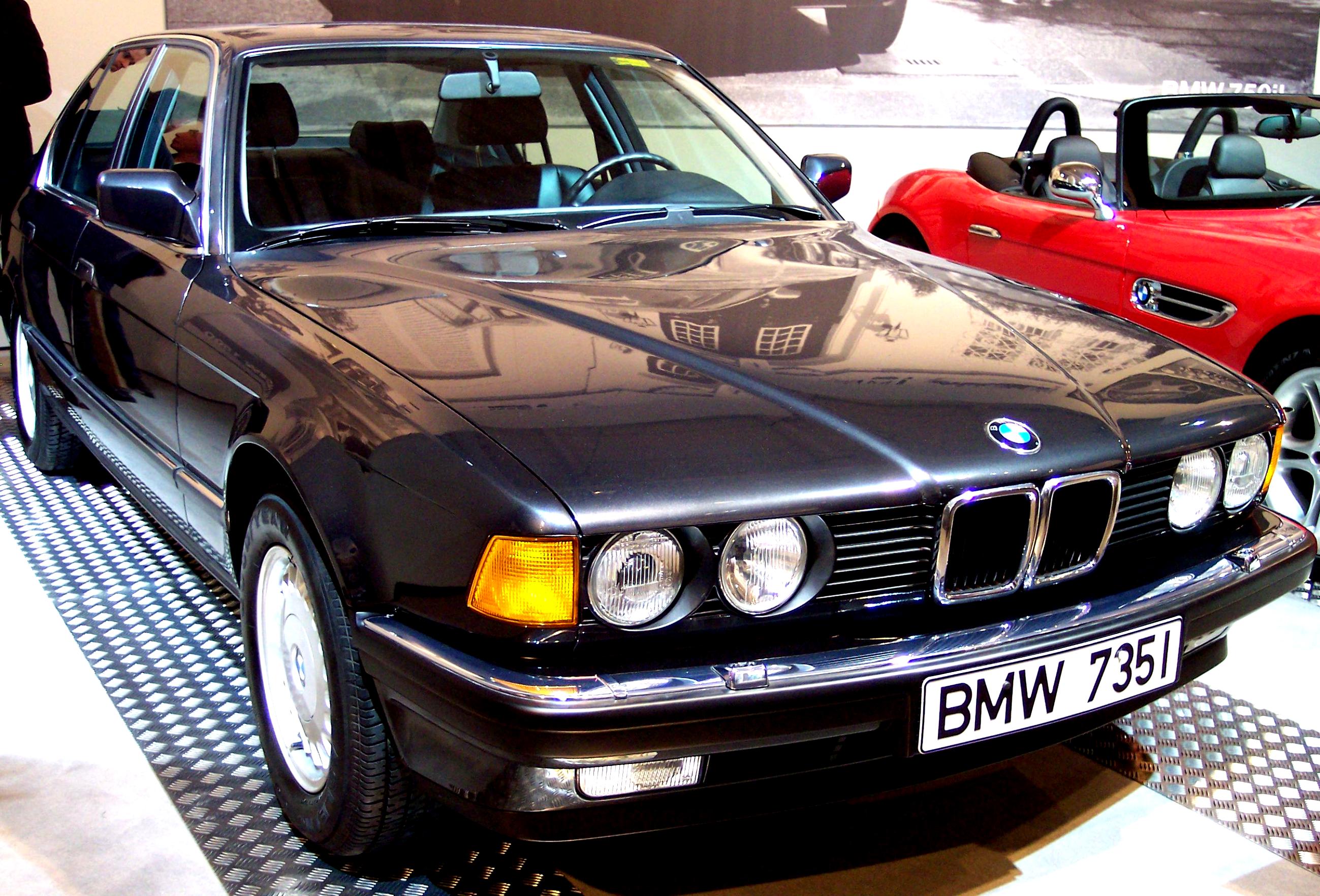 BMW 7 Series E32 1986 #10