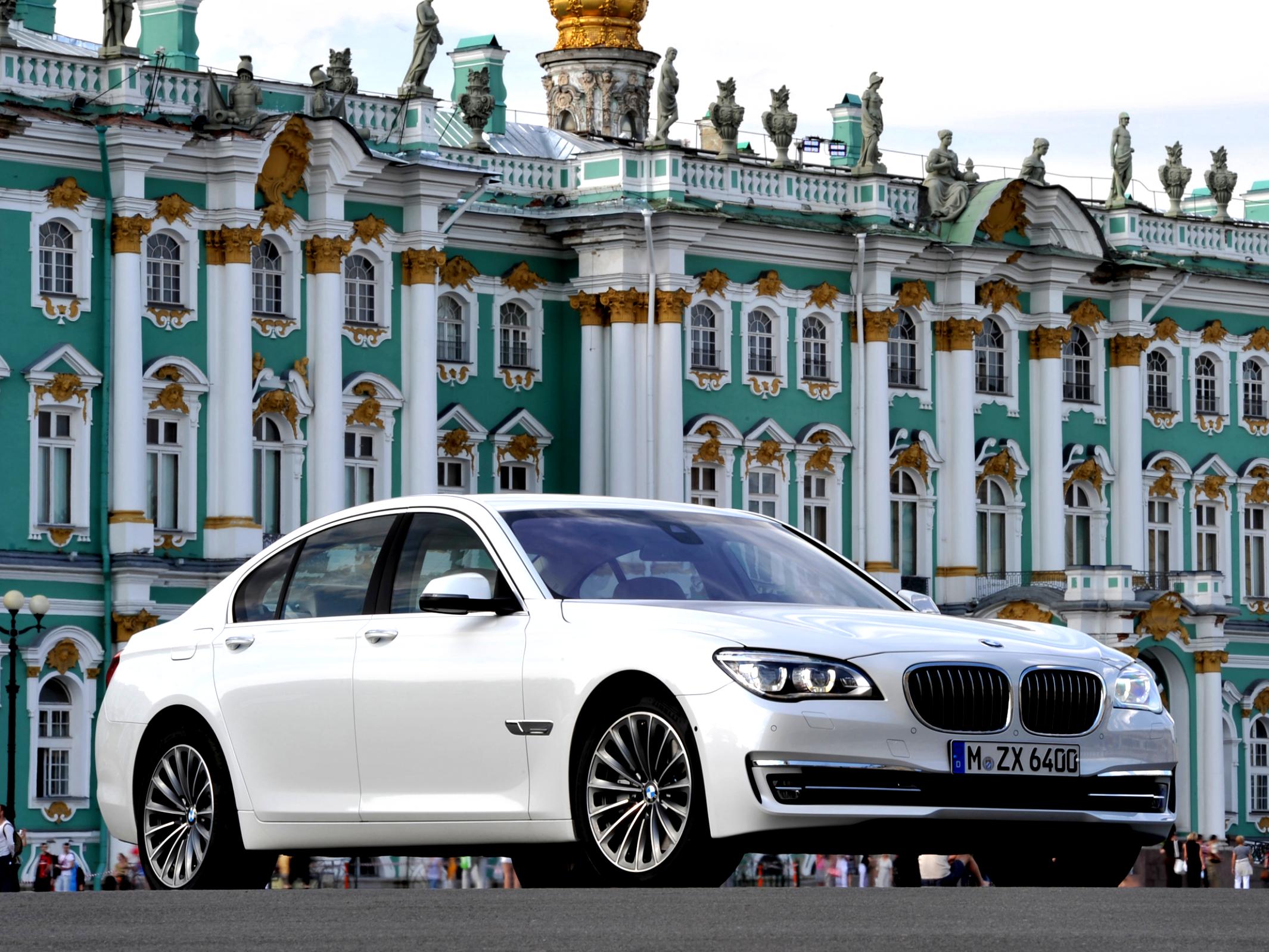 BMW 7 Series F01/02 Facelift 2012 #8