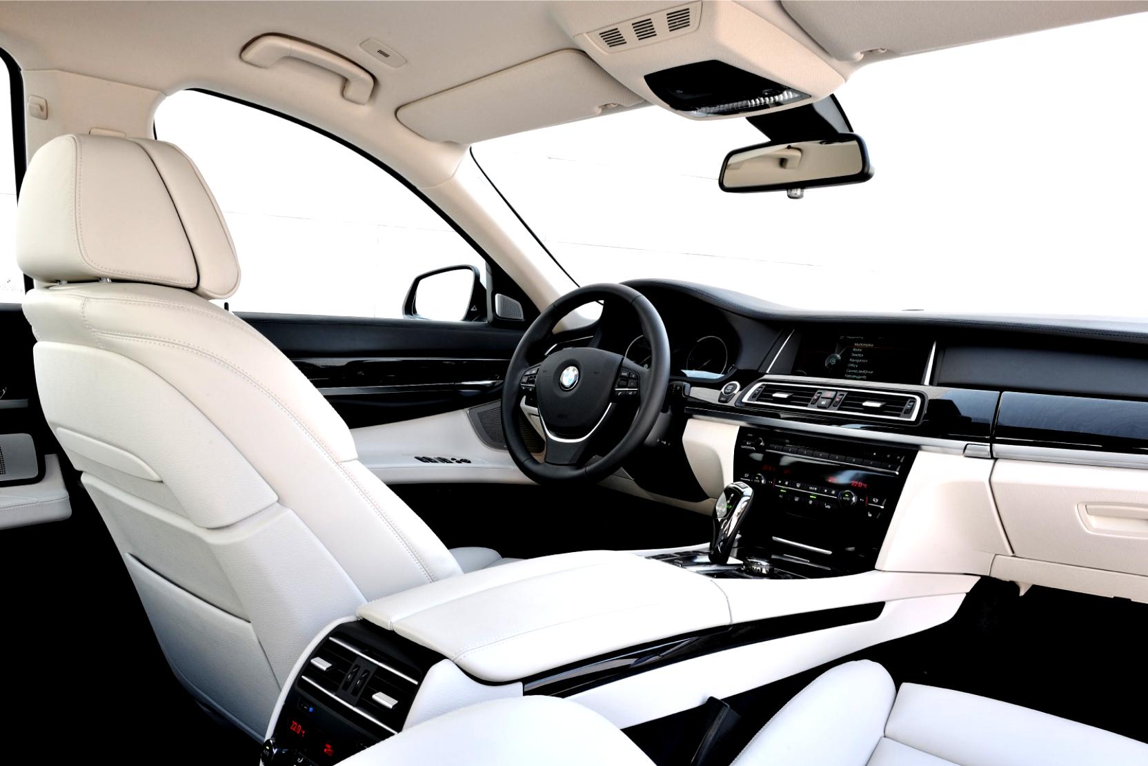 BMW 7 Series F01/02 Facelift 2012 #18