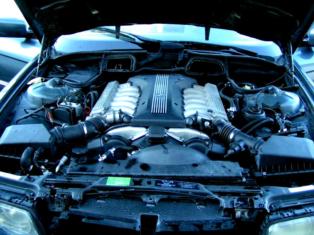 Двигатель бмв 750. BMW e38 750 мотор. BMW e38 750il двигатель. BMW e38 v12. BMW 750 e38 двигатель.