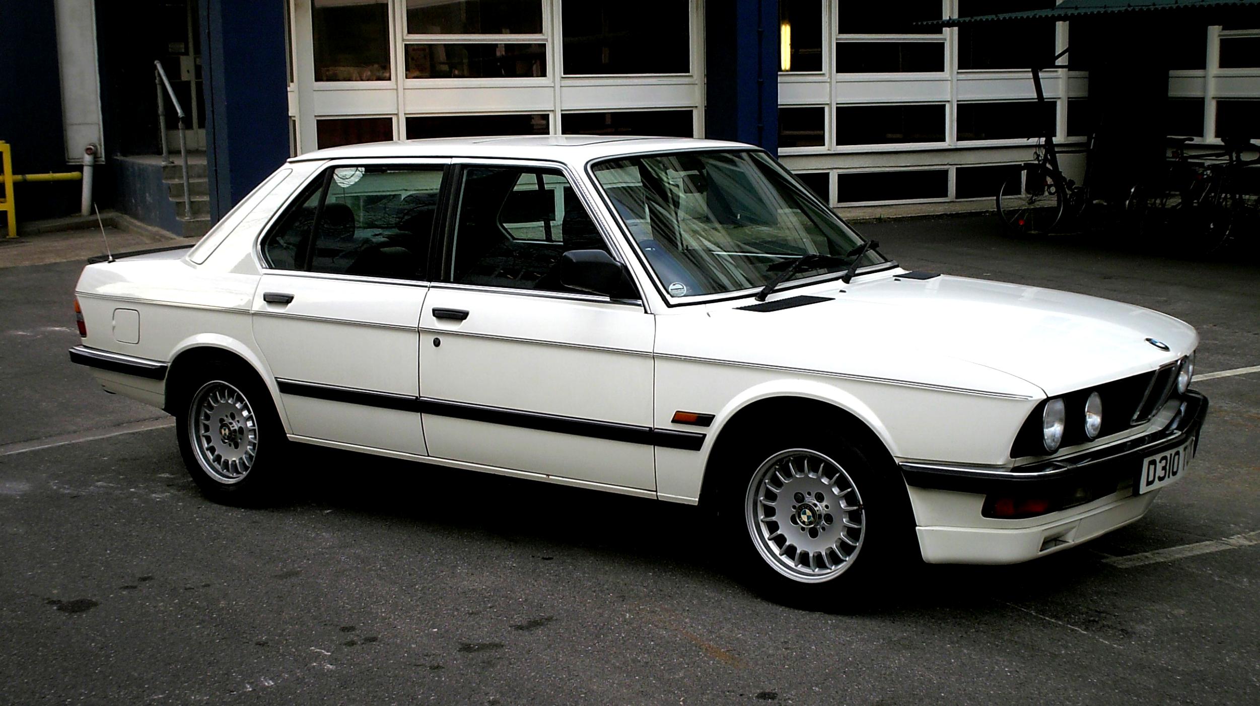 BMW M5 E28 1985 #7