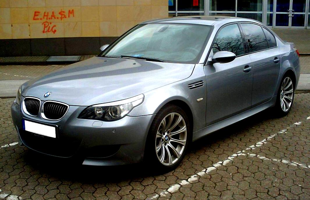 М5 цвет асфальт. BMW м5 e60. БМВ е60 серая. БМВ м5 е60 2008. BMW m5 2005.