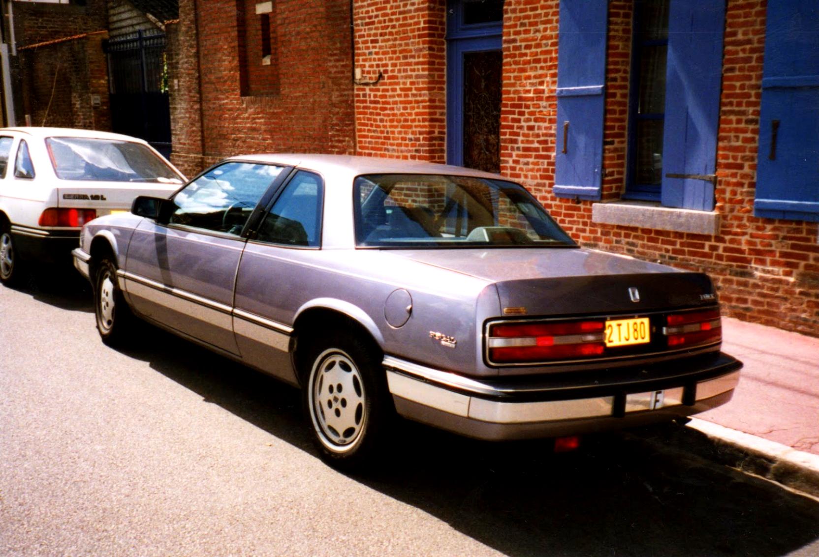 Buick Regal 1988 #18