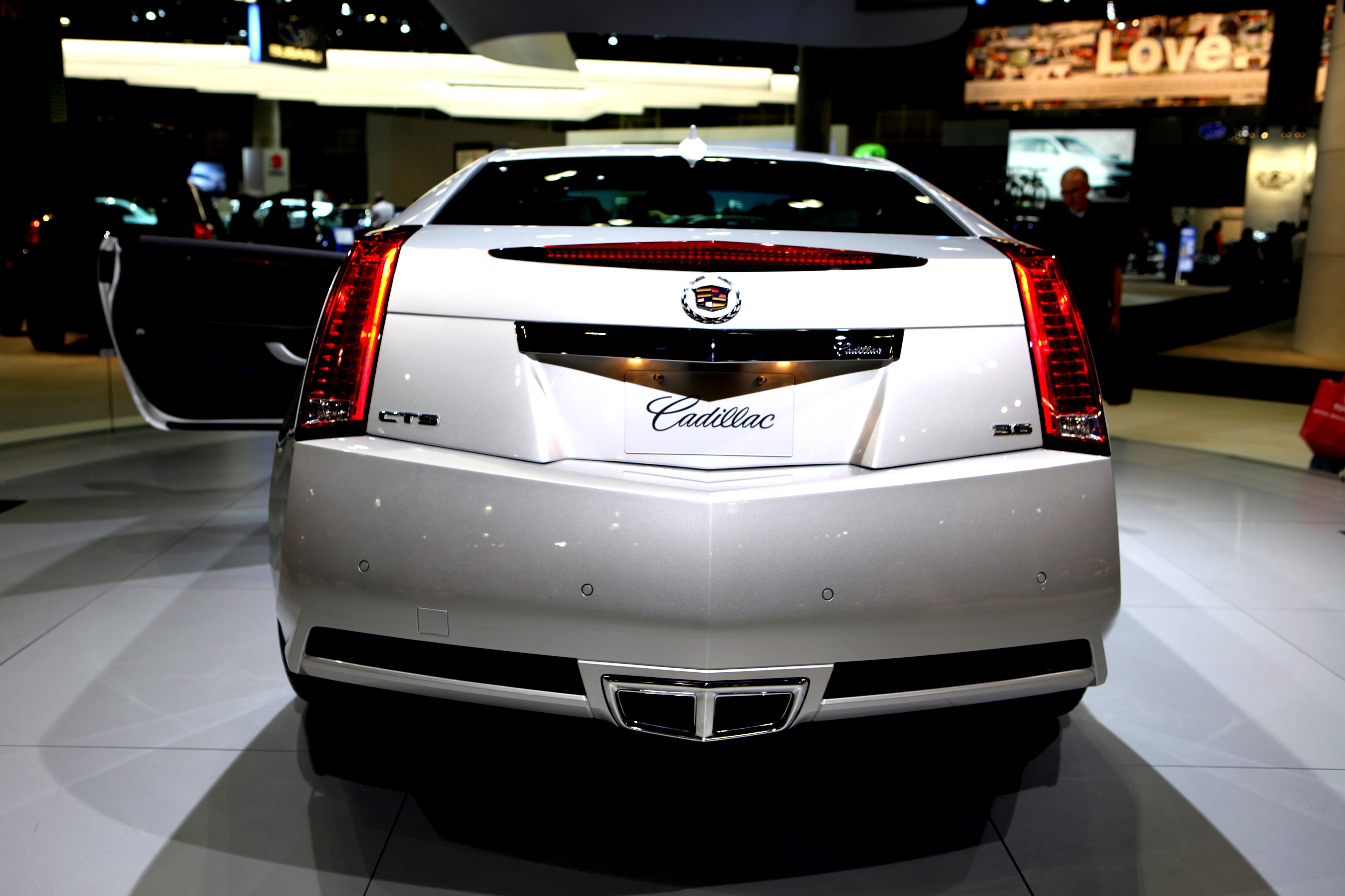 Cadillac CTS Coupe 2011 #28