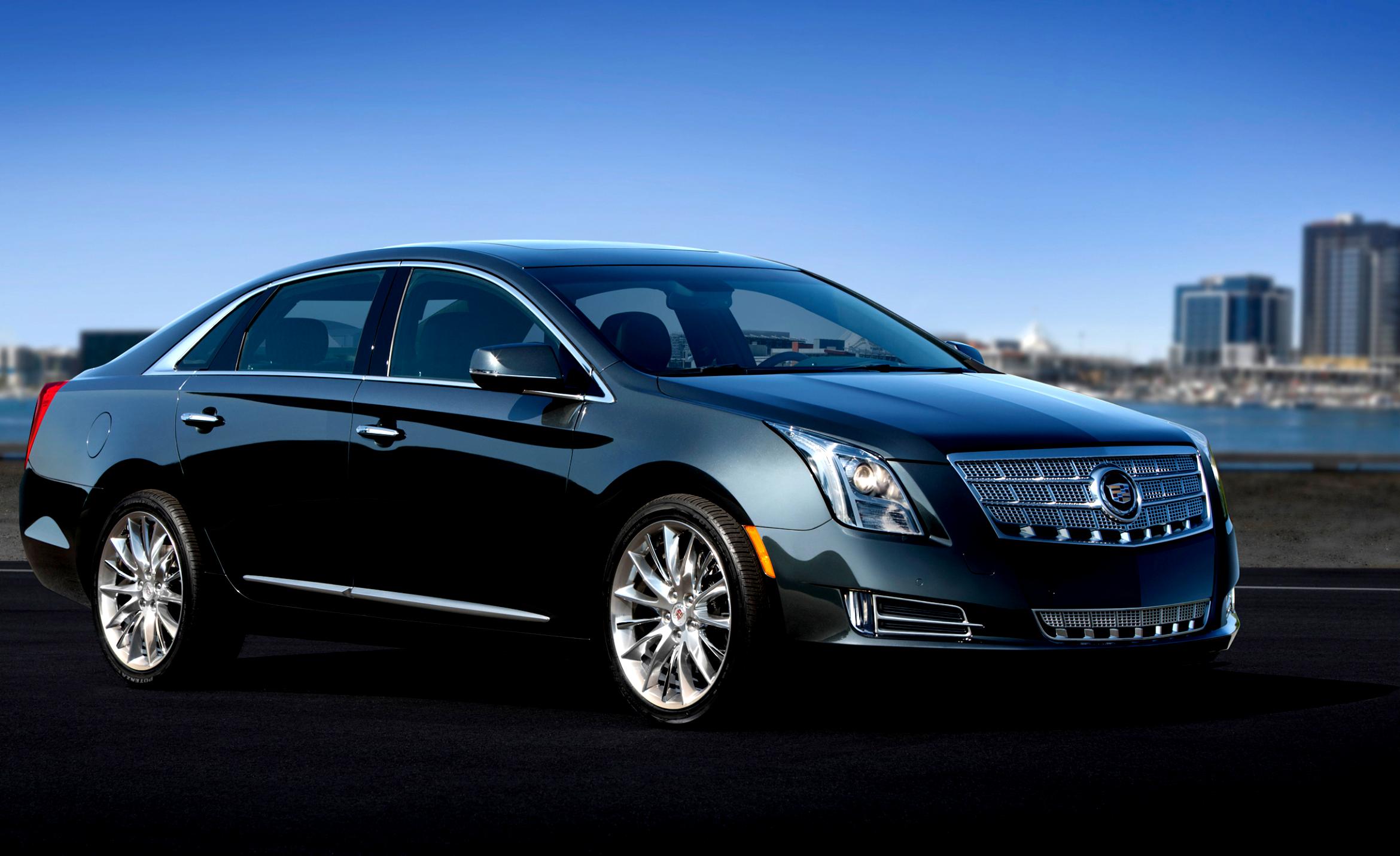 Cadillac XTS 2013 #1