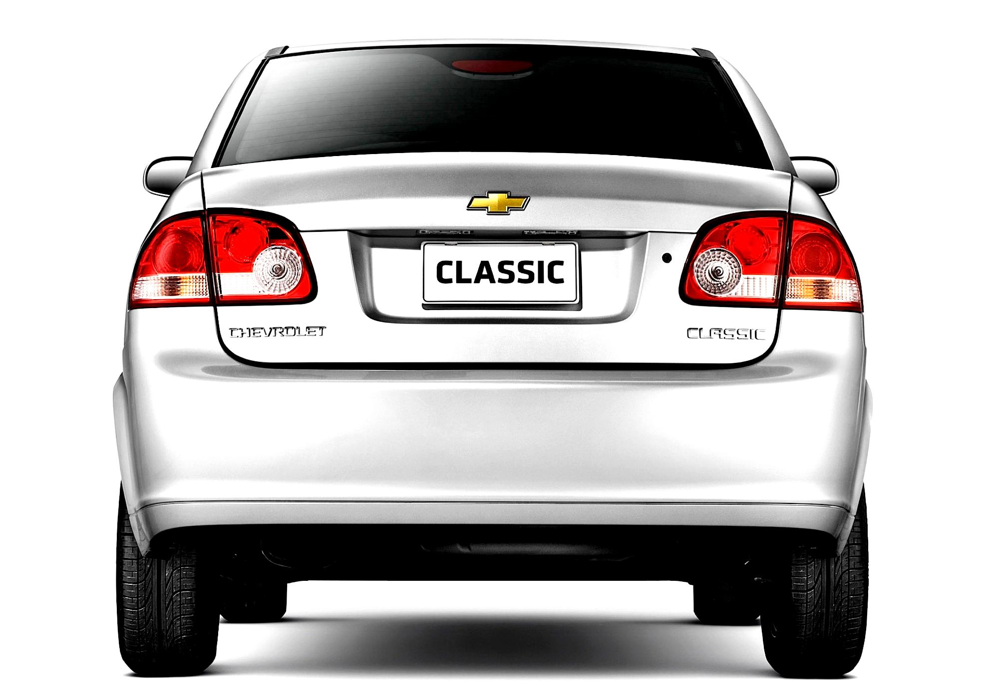 Chevrolet Classic 2002 #19