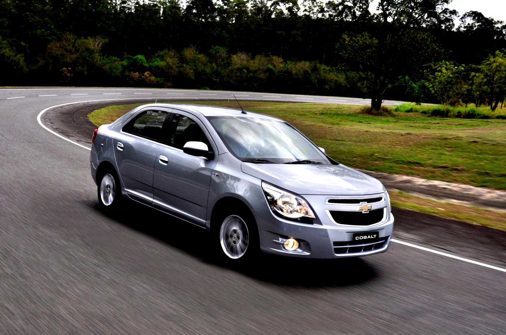 Chevrolet Cobalt 2011 #3