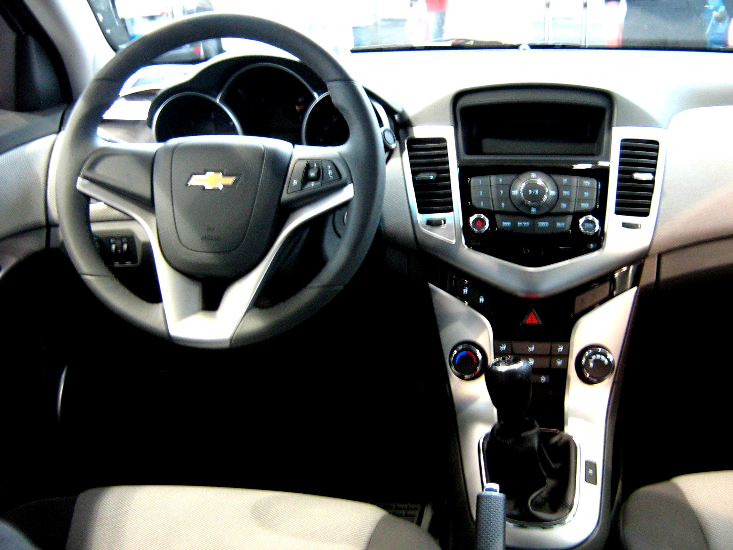 Chevrolet Cruze 2009 #10