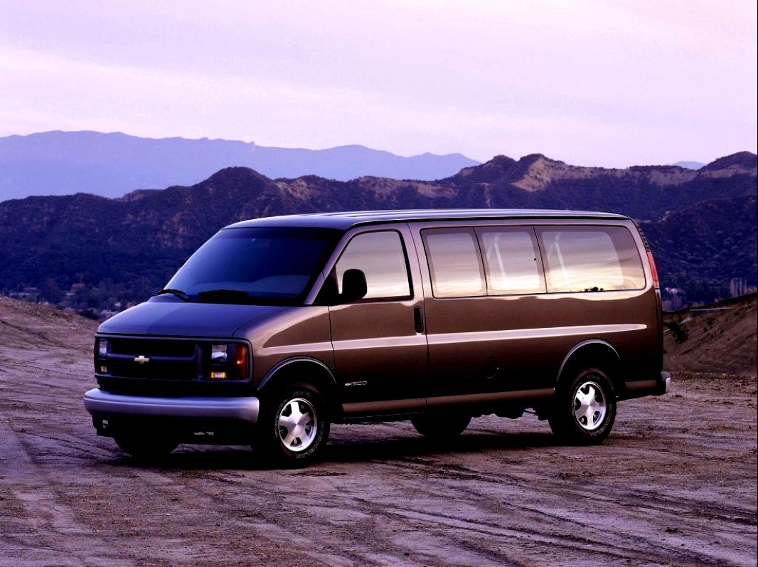 Chevrolet Express 1995 #1