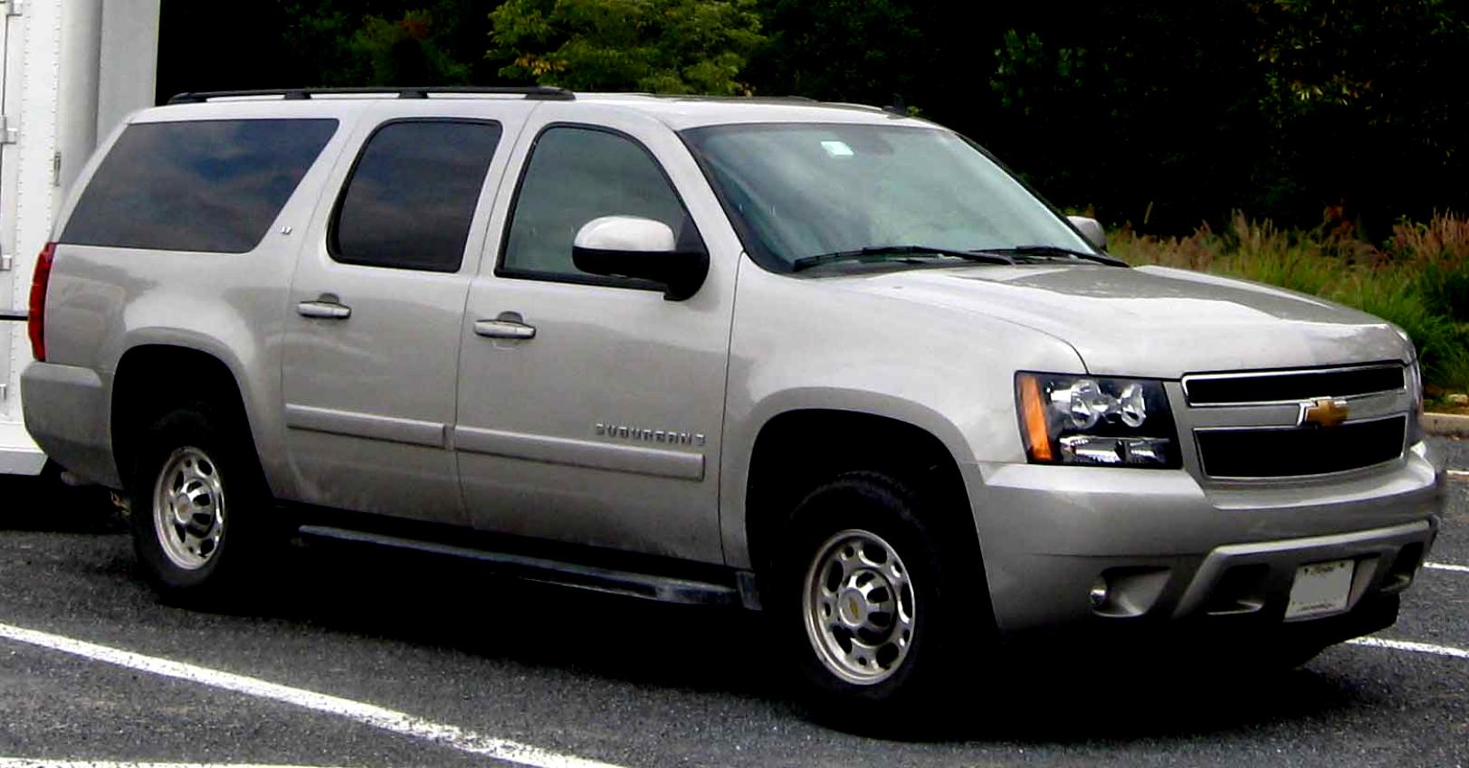 Chevrolet Suburban 2006 #2