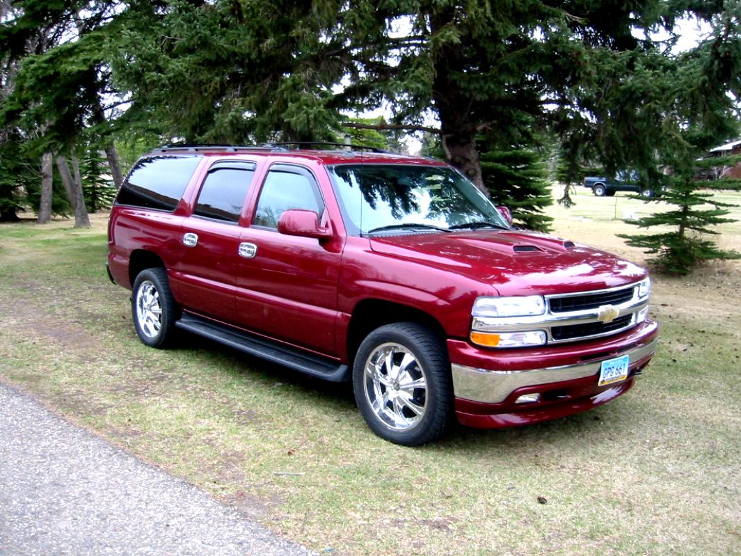 Chevrolet Suburban 2006 #13