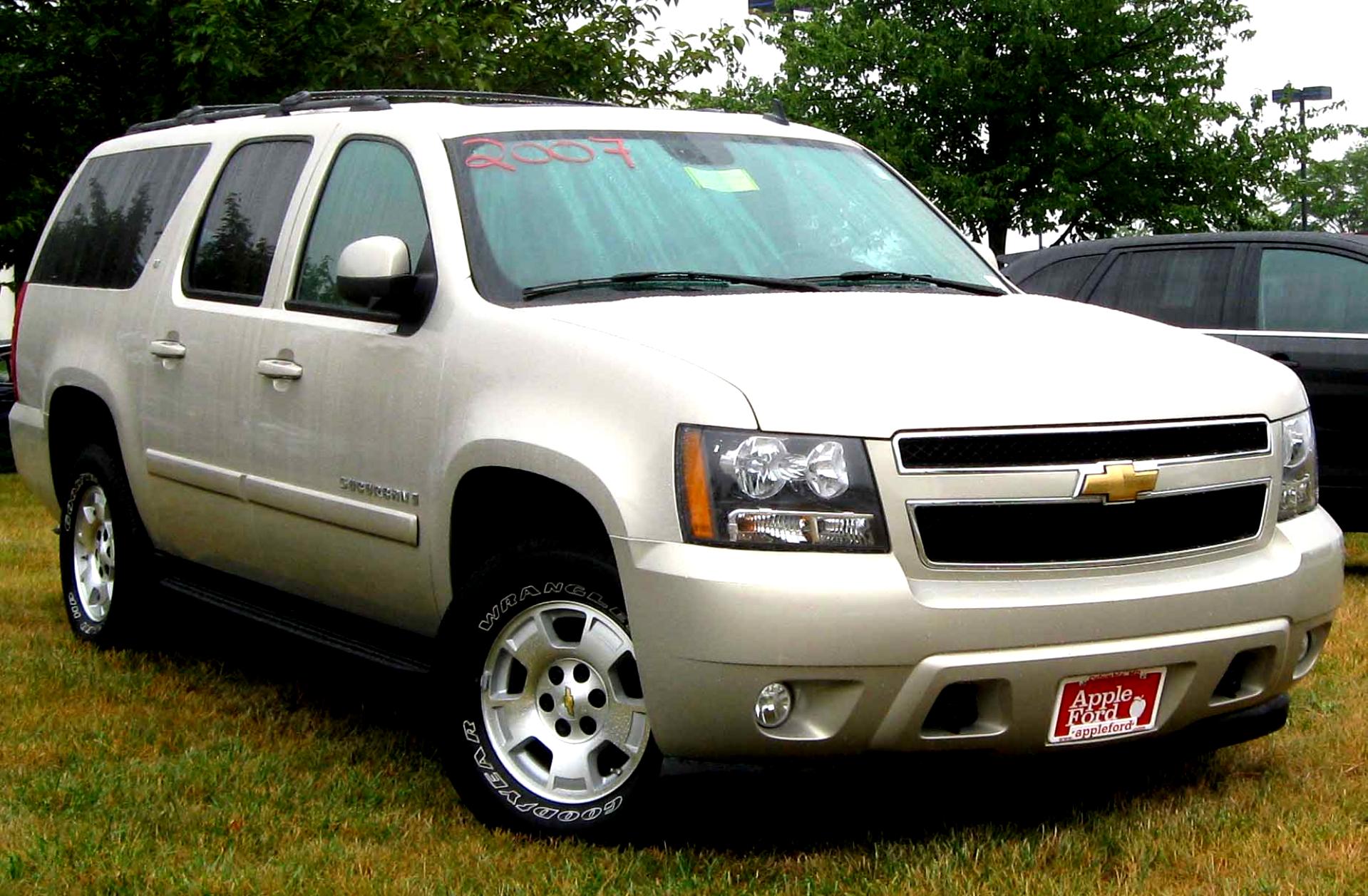 Chevrolet Suburban 2006 #24
