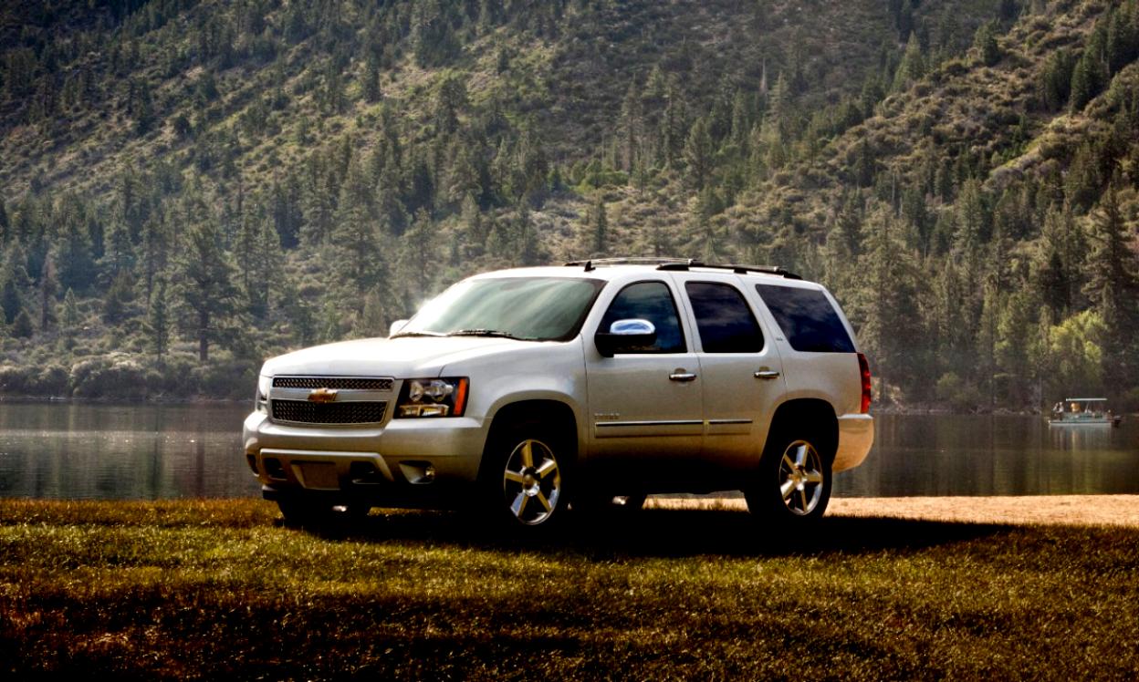 Chevrolet Tahoe 2014 #50