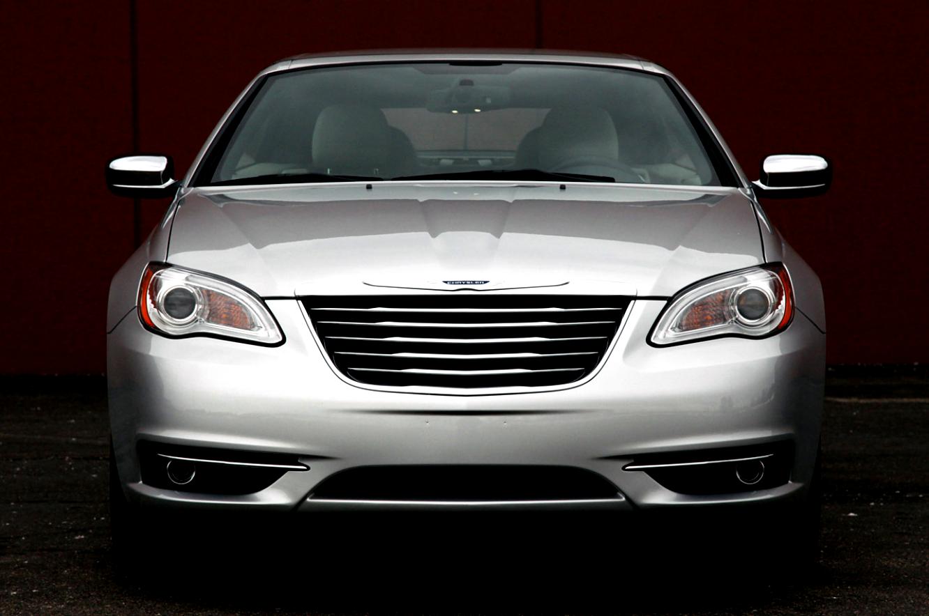 Chrysler 200 Convertible 2011 #62