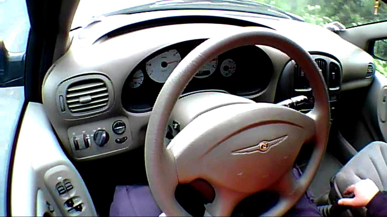 Chrysler Voyager 2000 #11
