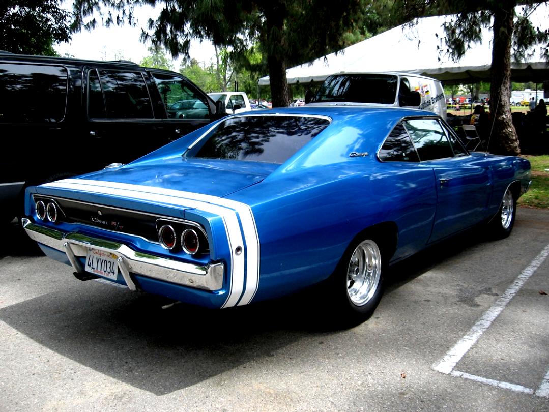 Dodge Charger 1968 #2