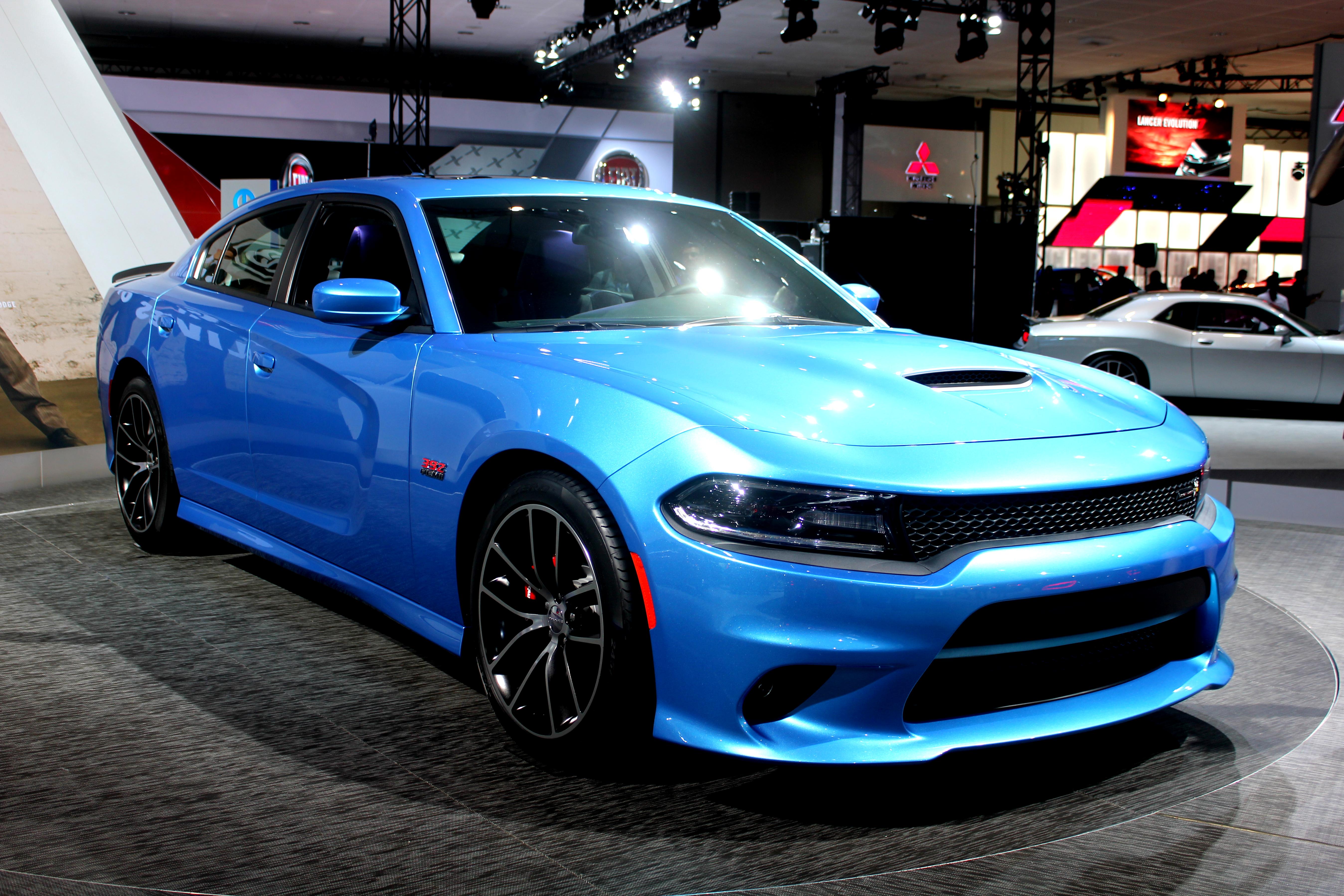 Dodge Charger 2010 #8