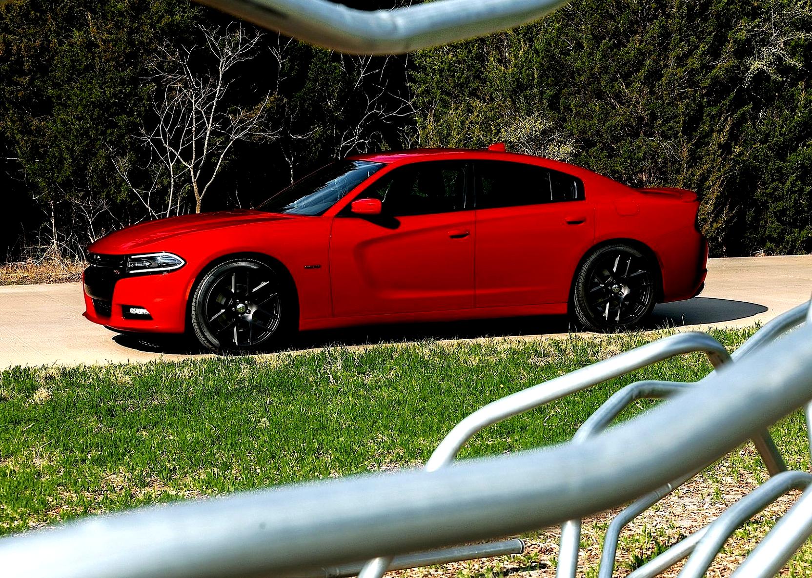 Dodge Charger 2015 #16