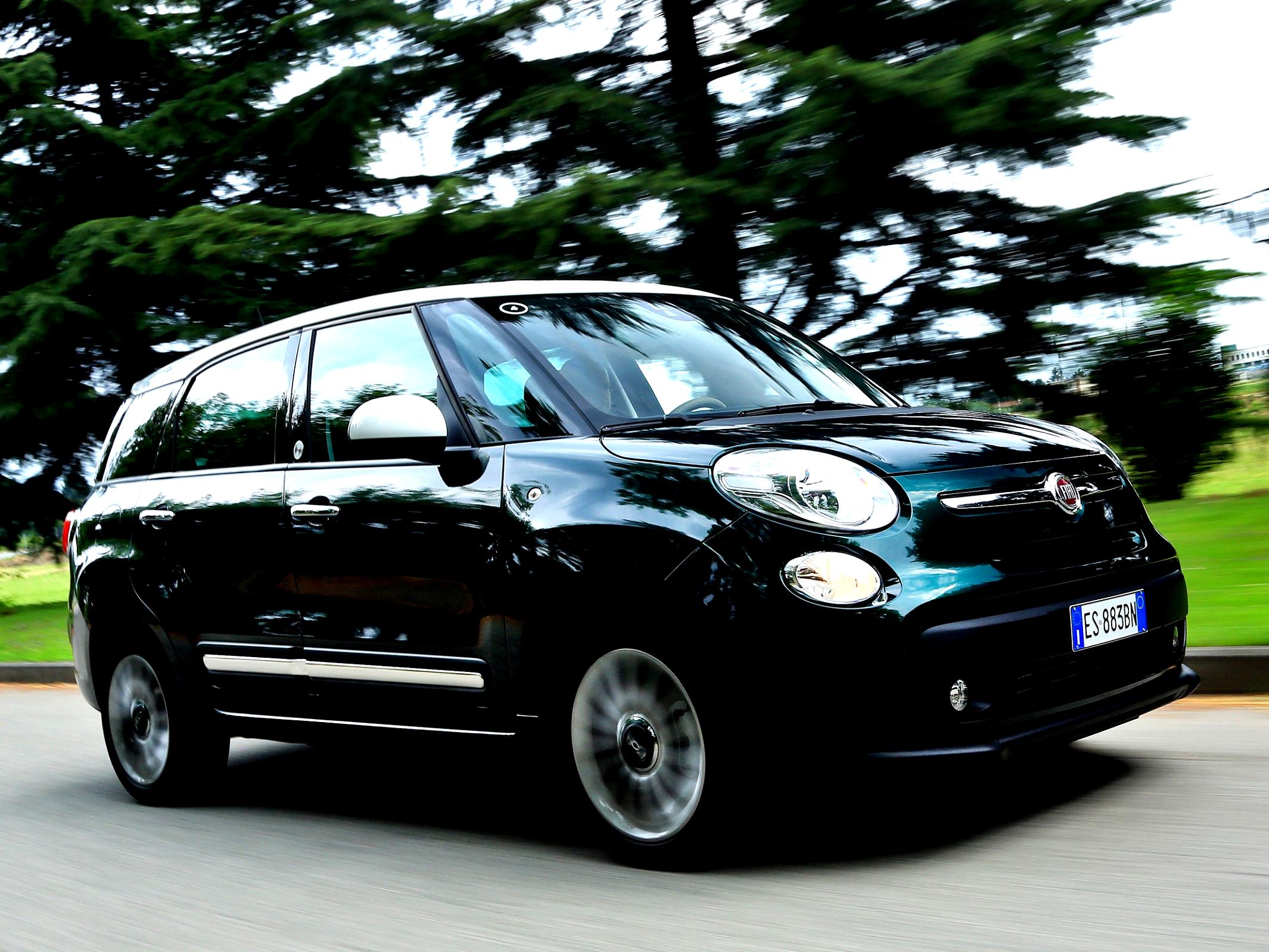 Fiat 500L Living 2013 #9