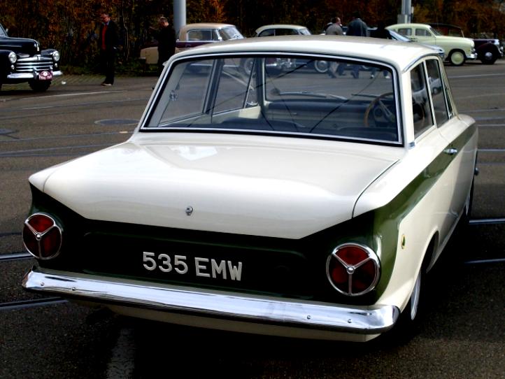 Ford Cortina 1962 #8