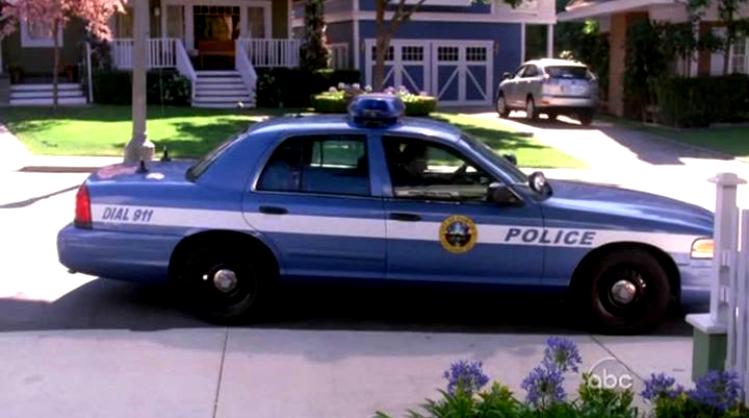 Ford Crown Victoria 1998 #61