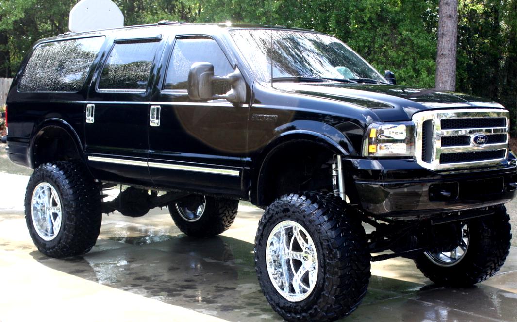 Ford Excursion 2000 #56