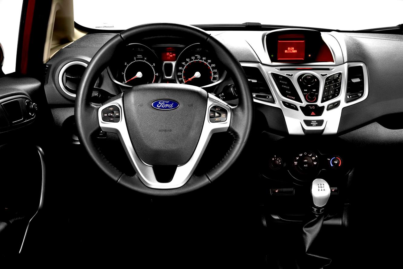 Ford Fiesta Sedan 2011 #44