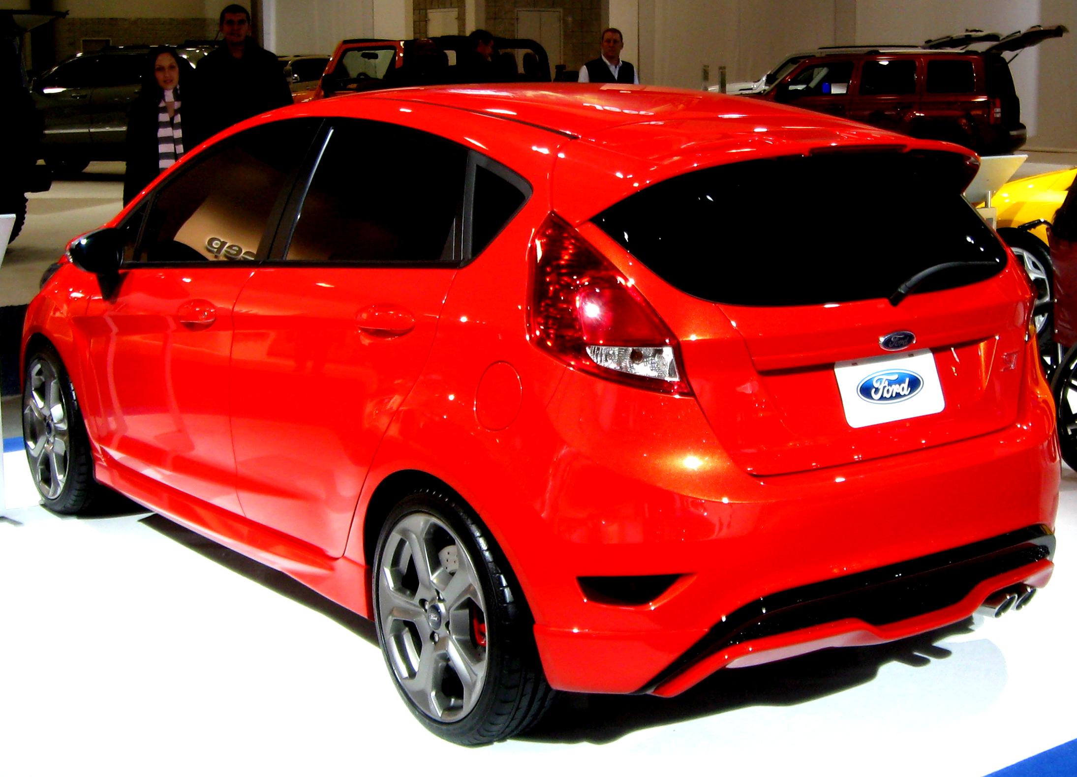 Ford Fiesta ST 2012 #4