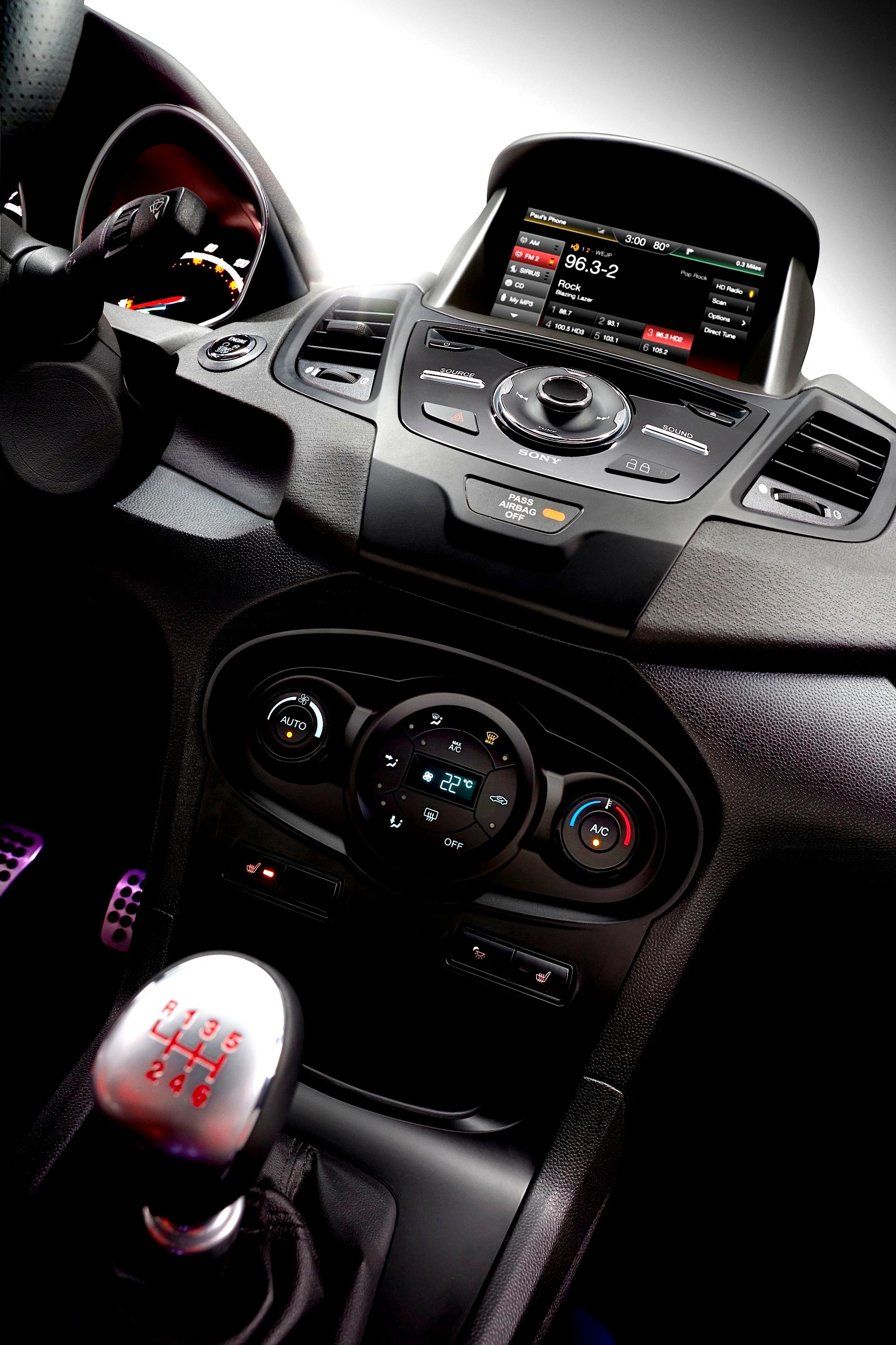 Ford Fiesta ST 2012 #59