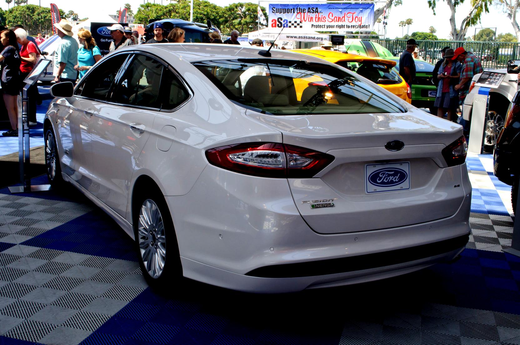 Ford Fusion Energi 2012 #67