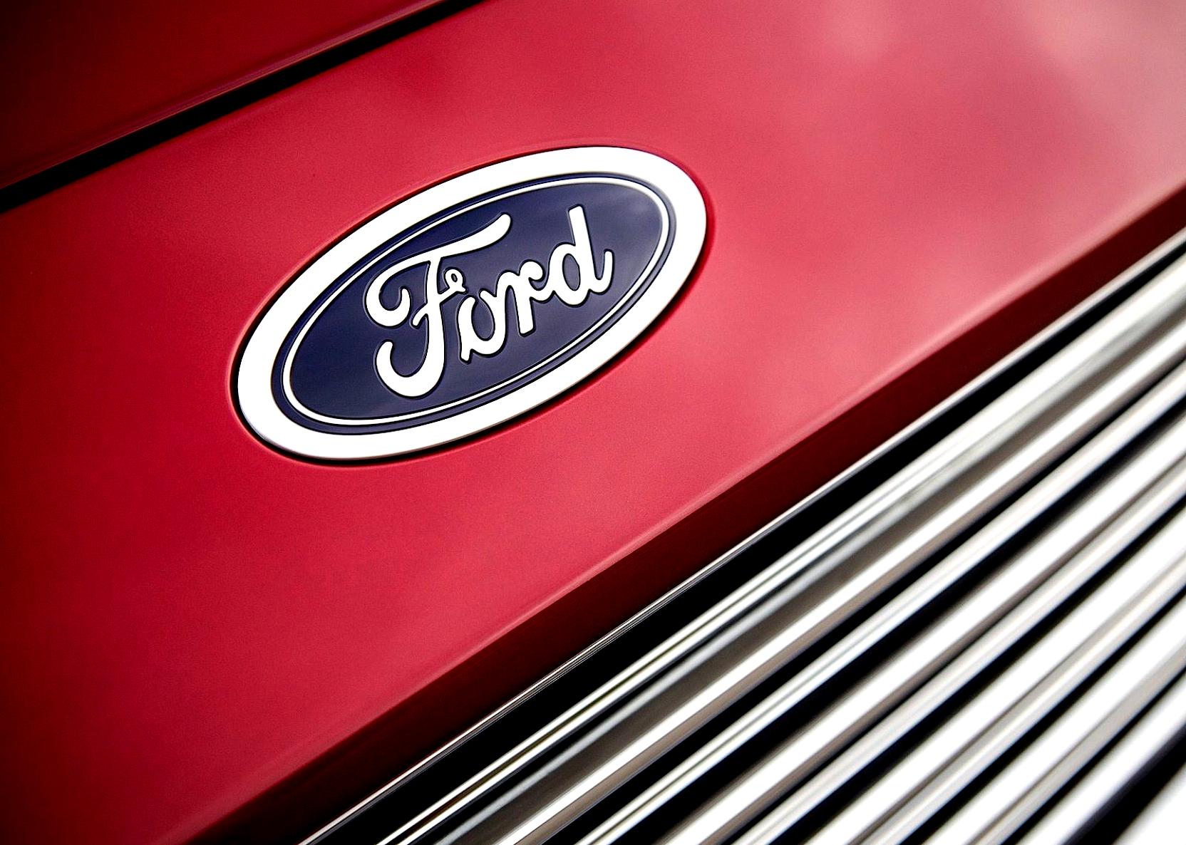 Ford Mondeo Sedan 2015 #25