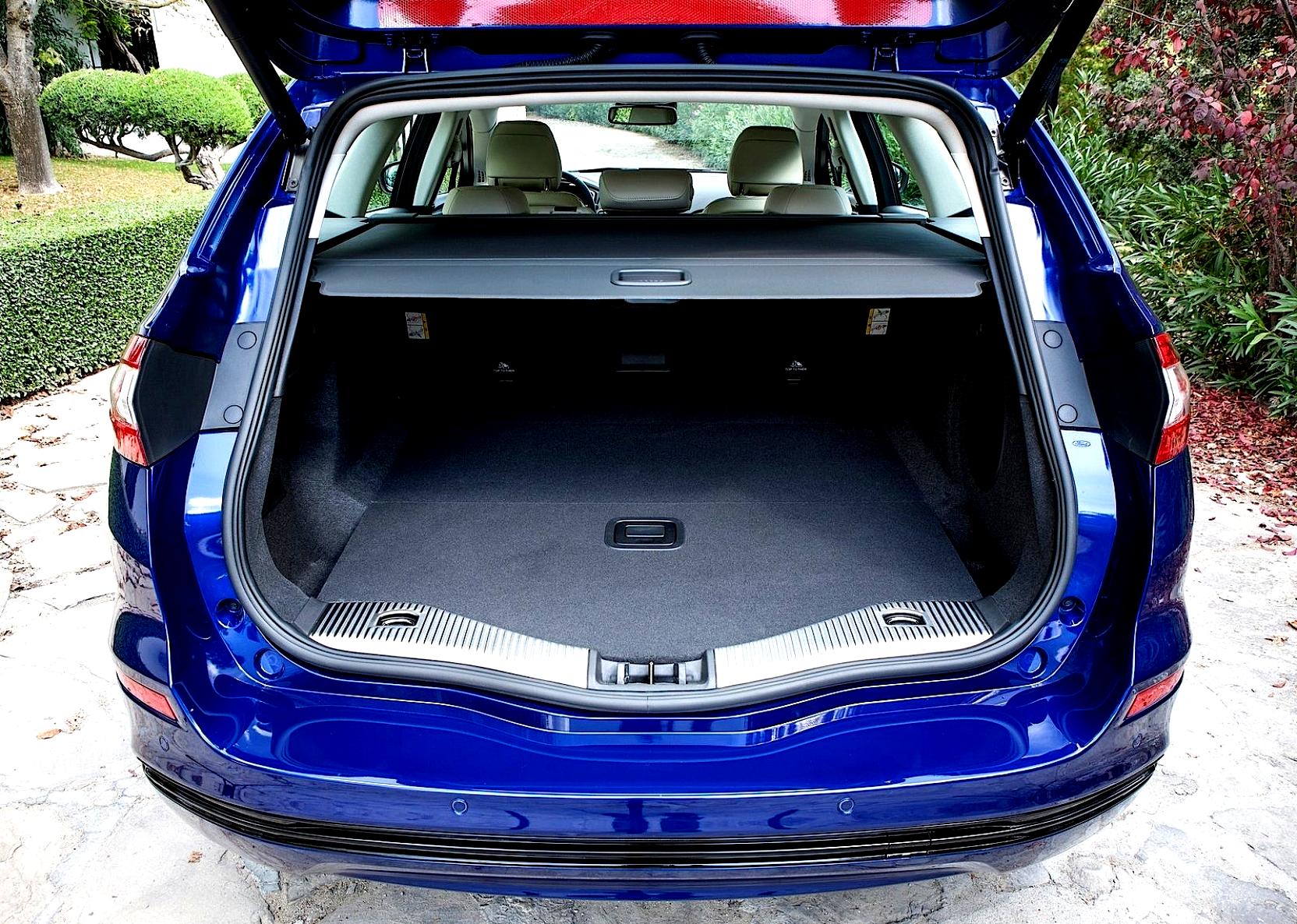 Ford Mondeo Wagon 2015 #102