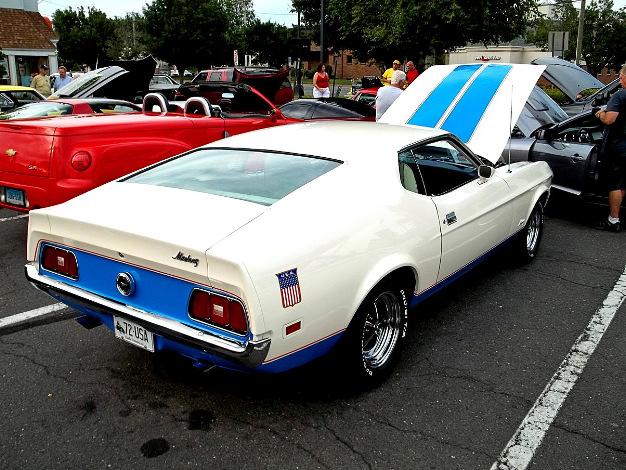 Ford Mustang 1972 #15
