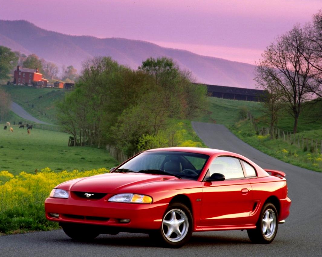 Ford Mustang GT 1996 #1