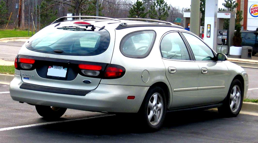 Ford Taurus Wagon 1999 #2