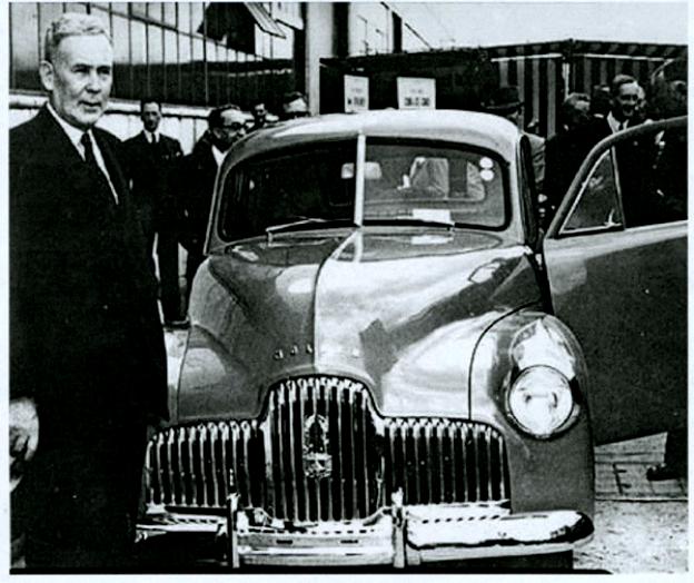 Holden 48-215 1948 #28