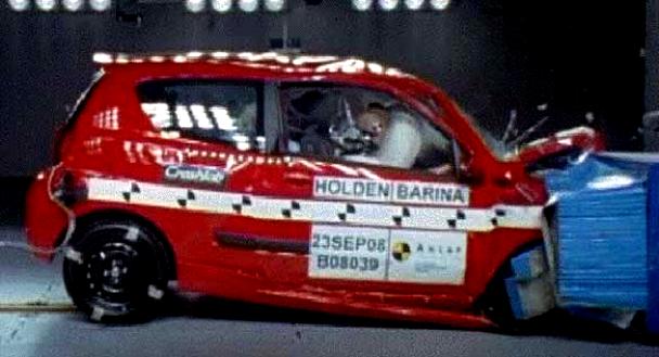 Holden Barina 3 Doors 2000 #33
