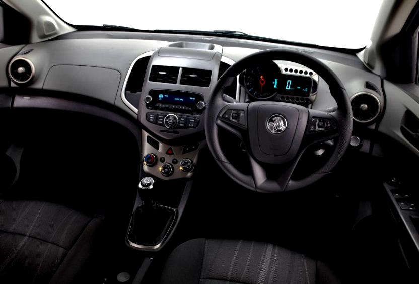 Holden Barina Sedan 2012 #4