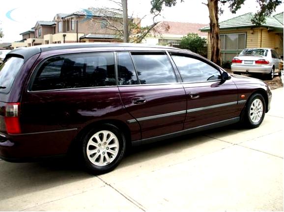 Holden Commodore Wagon 1997 #14
