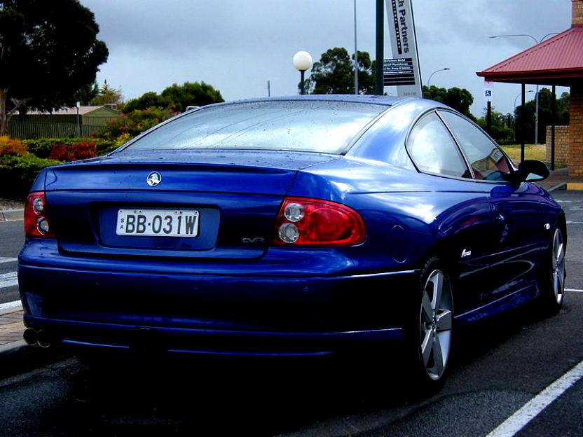 Holden Monaro 2001 #14