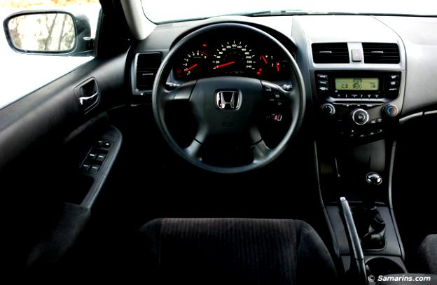 Honda Accord 4 Doors 2003 #2