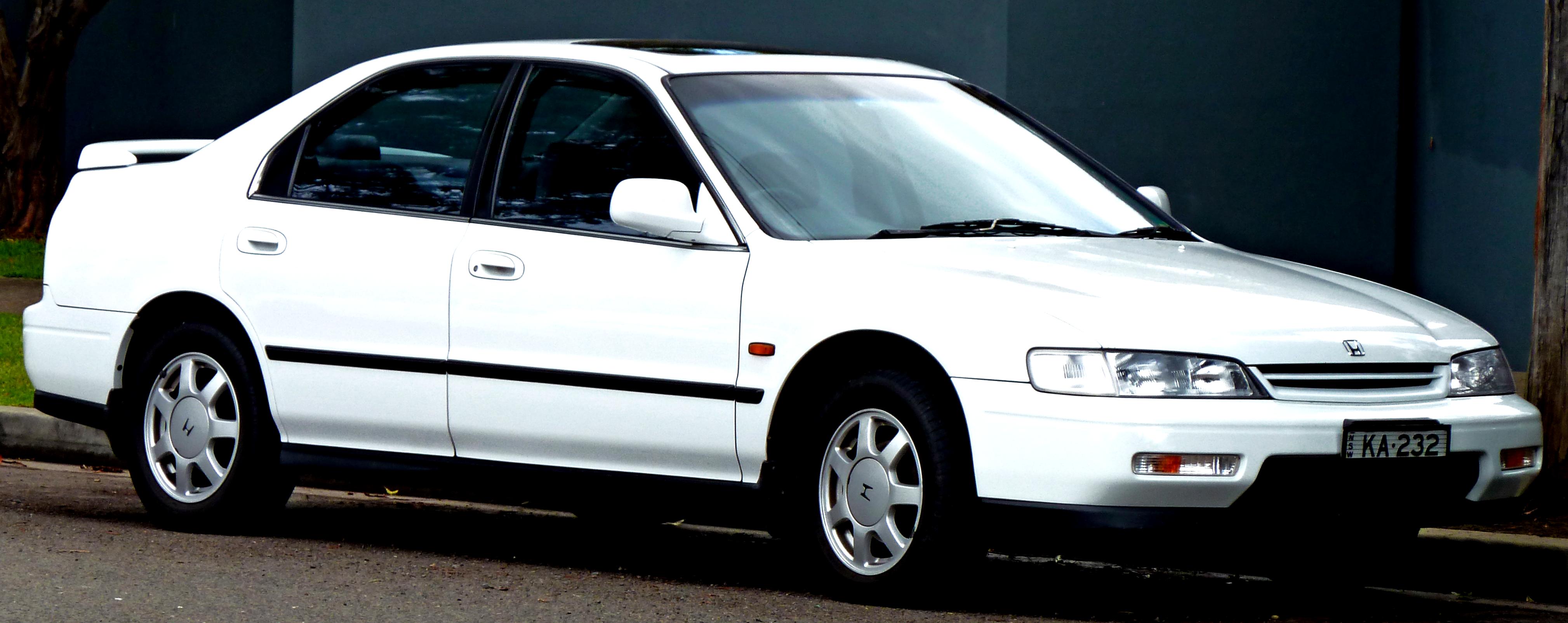 Honda Accord Coupe 1994 #3