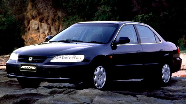 Honda Accord Sedan US 1997 #8