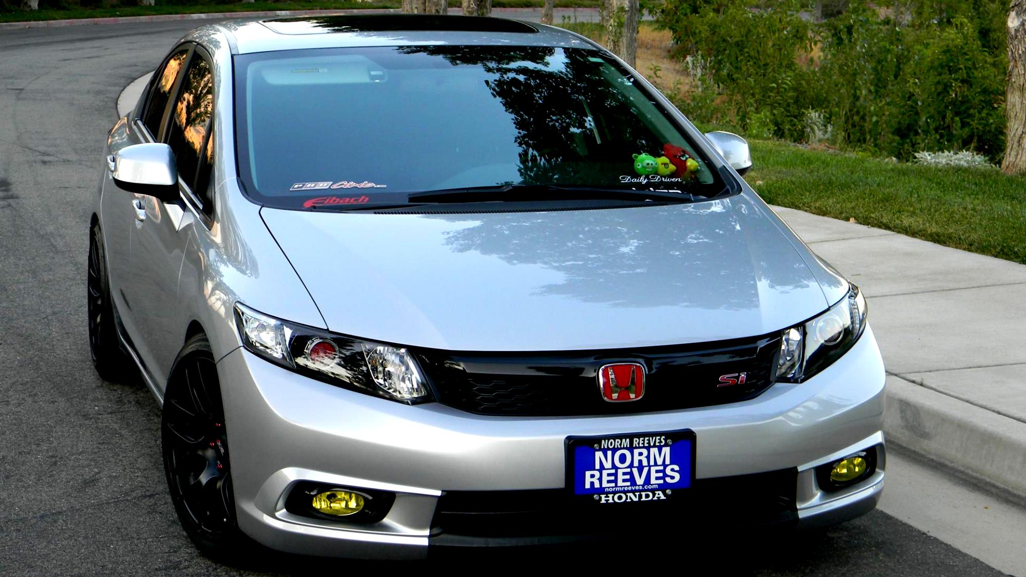 Honda Civic Sedan 2012 #64