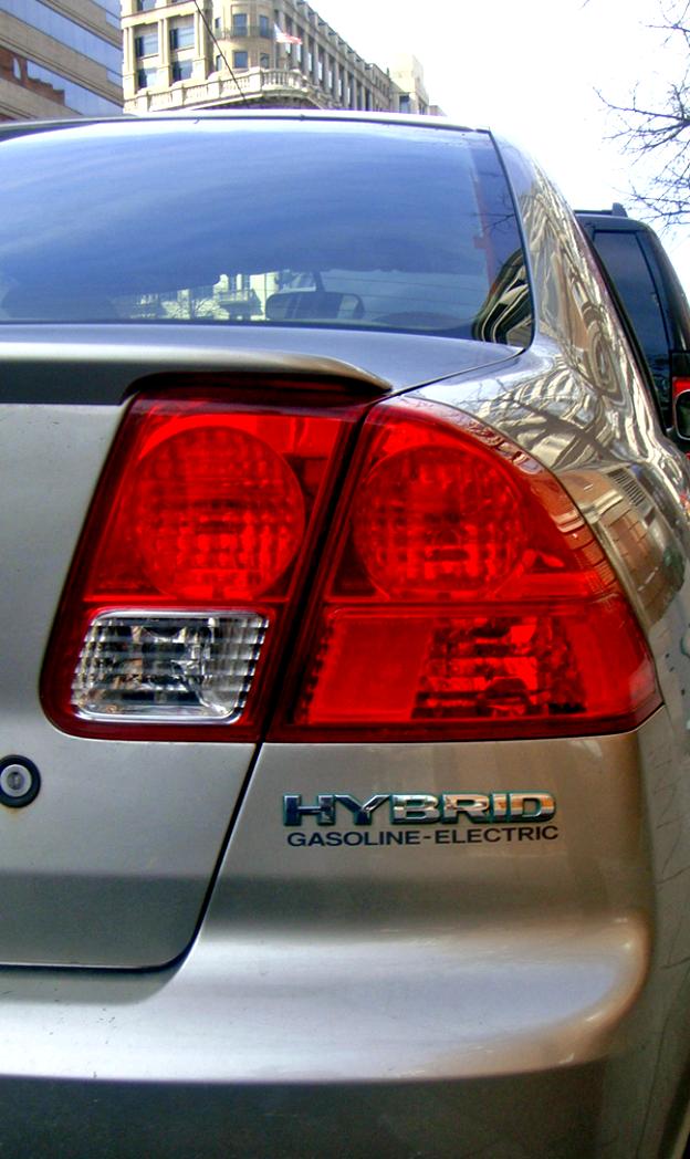 Honda Civic Sedan US 2005 #27