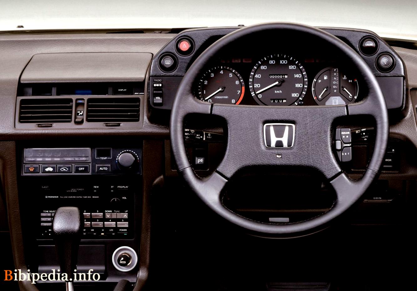 Honda Legend Sedan 1987 #6