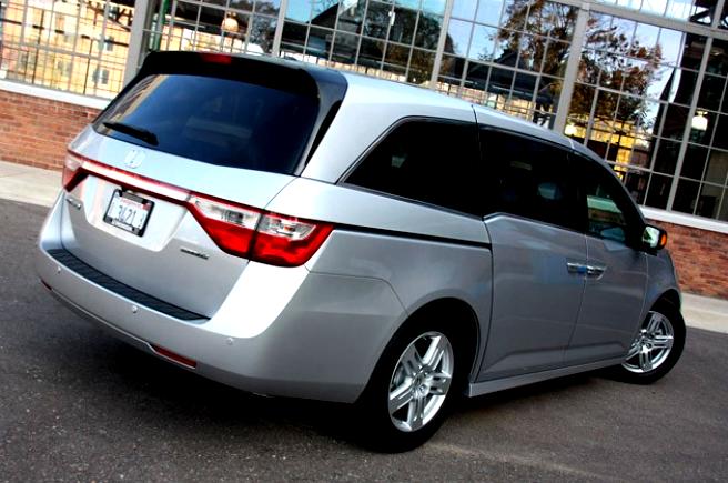 Honda Odyssey 2011 #34