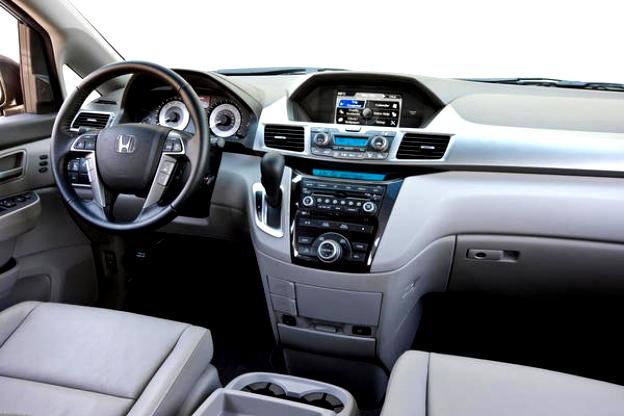 Honda Odyssey 2011 #35