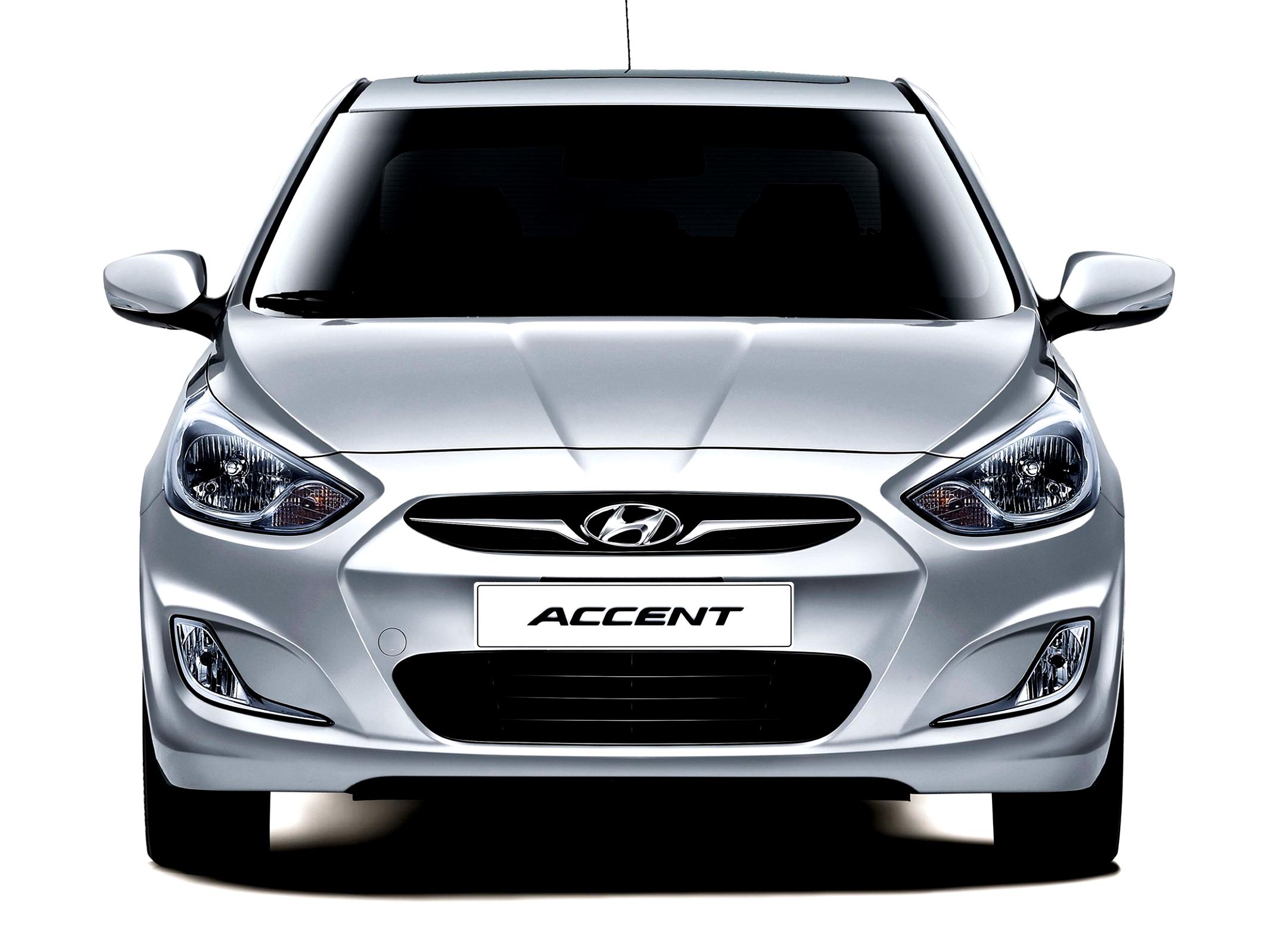Hyundai Accent 4 Doors 2011 #36